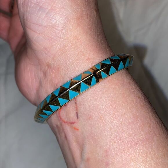 Turquoise & Gold Tone Hinged Bangle Bracelet - Picture 5 of 9